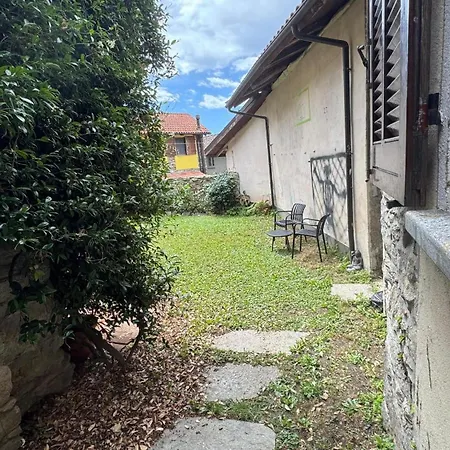 Hébergement de vacances L'angulin Vezzo